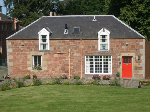 Harleyburn Cottages - Stables And Saddlery メルローズ エクステリア 写真